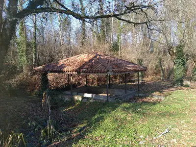 Photo: Blef00fr / CC BY-SA 4.0, via Wikimedia Commons