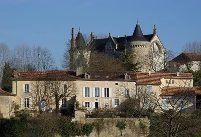 Photo: JLPC / CC BY-SA 3.0, via Wikimedia Commons