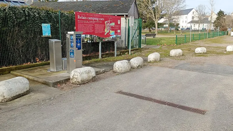 Meung-sur-Loire Aire dump station