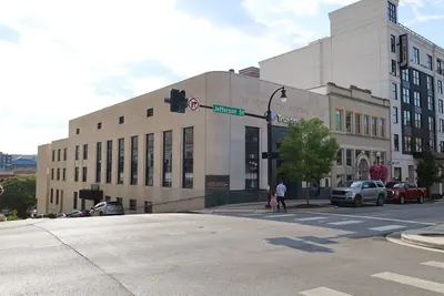 Henderson National Bank, near Huntsville