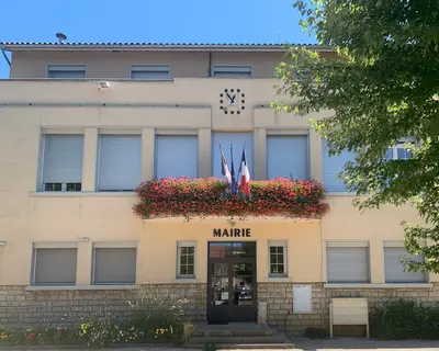 Photo: Benoît Prieur / CC0, via Wikimedia Commons