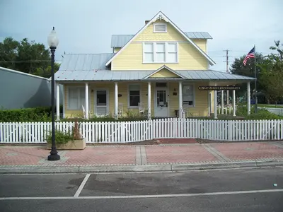 Capt. Howard B. Jeffries House, in Zephyrhills, Florida front view, near Zephyrhills North