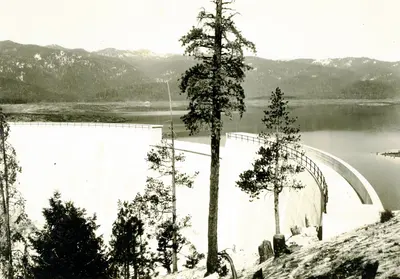 Photo: WaterArchives.org from Sacramento, California, USA / CC BY-SA 2.0, via Wikimedia Commons