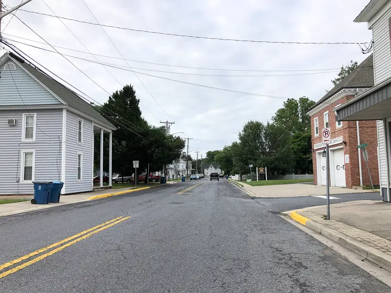 18 31 26 View east along Maryland State Route 480 (North Main Street) at Maryland State Route 314 (Sunset…