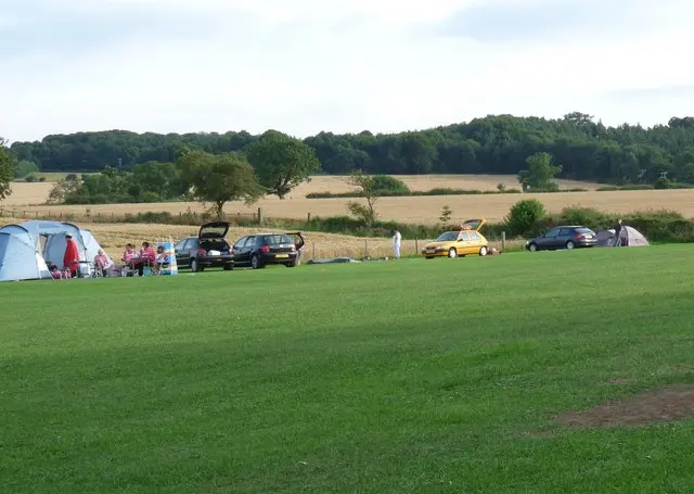 Photo: Ian Porter / CC BY-SA 2.0, via Wikimedia Commons Wellhouse Farm camping and caravan site