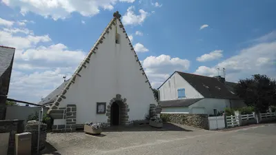Photo: Llann Wé² / CC BY-SA 4.0, via Wikimedia Commons