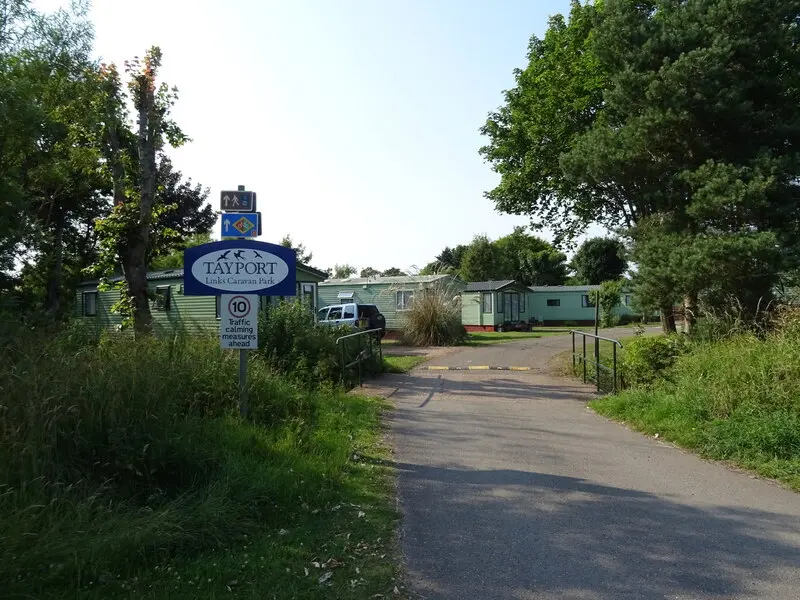 National Cycle Route 1, Links Caravan Park, Tayport