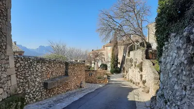 Photo: Mathieu BROSSAIS / CC BY-SA 4.0, via Wikimedia Commons