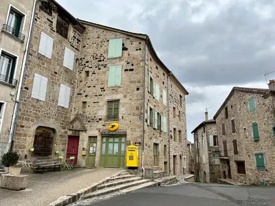 Photo: Yzergues / CC BY-SA 4.0, via Wikimedia Commons