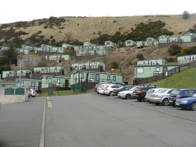 Photo: M J Richardson / CC BY-SA 2.0, via Wikimedia Commons