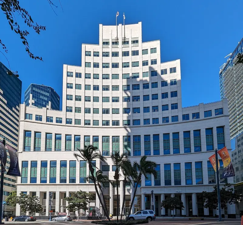 Hall of Justice, San Diego (cropped)