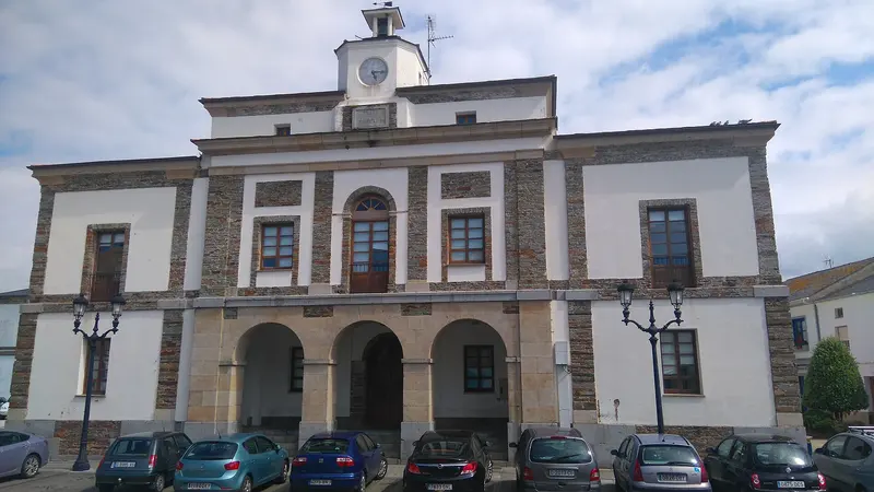 Plaza del mercado - Tapia de Casariego, about 0.5 km from Área de Autocaravanas de Tapia de Casariego