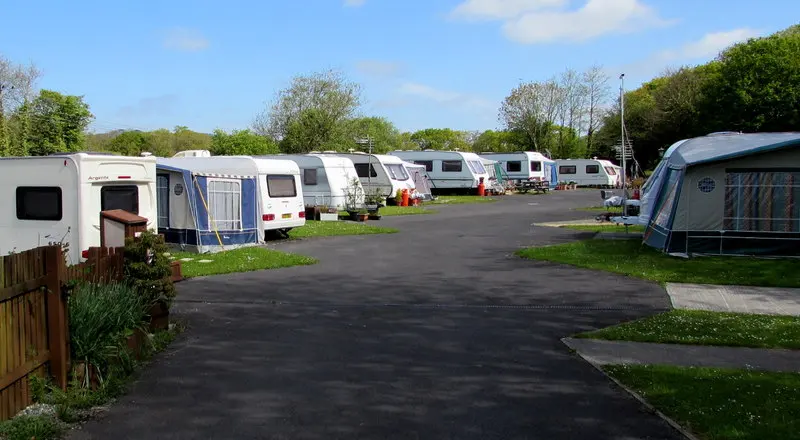 Photo: Jaggery / CC BY-SA 2.0, via Wikimedia Commons The Fishers Caravan & Camping site in Whitland