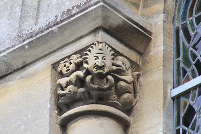 Photo: Roi.dagobert / CC BY-SA 3.0, via Wikimedia Commons