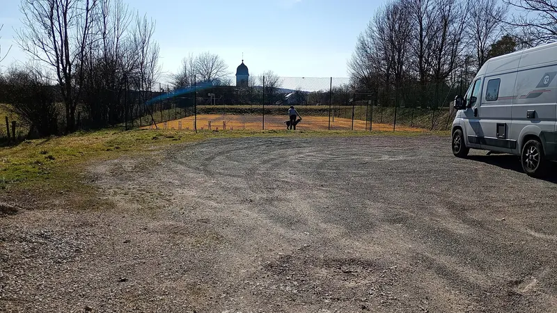 Photo: Elgaard / CC BY-SA 4.0, via Wikimedia Commons Aire Amblans-et-Velotte pitch