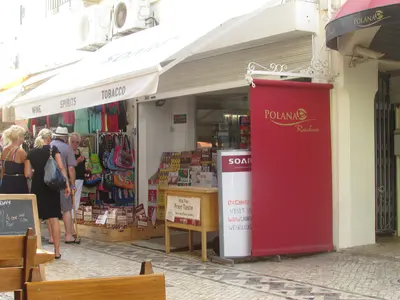 Albufeira, Soares on Rua Cândido dos Reis